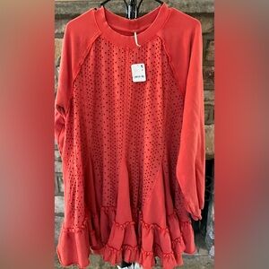 (NWT)Free People Eyelet Ruffle Hem Top | Red | Size L